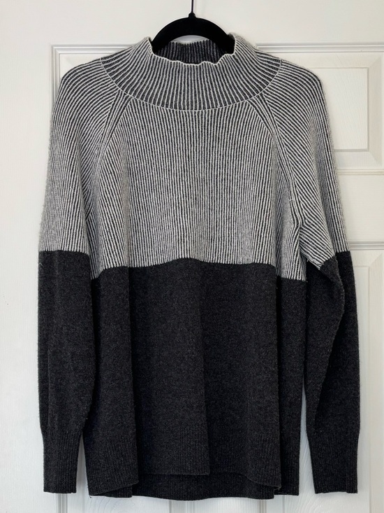 summersalt Sweaters - Summersalt The Luxe Cashmere and Wool Blend Two Tone Ribbed Funnel Neck Sweater